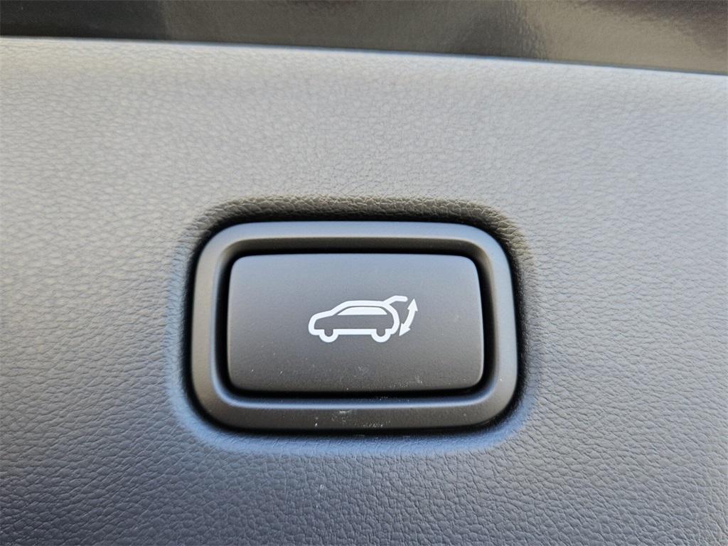 new 2026 Hyundai TUCSON Hybrid car, priced at $34,445