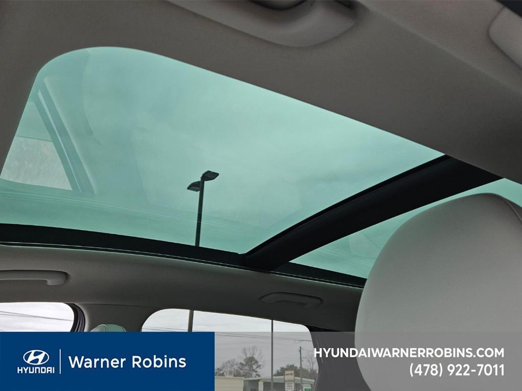 new 2026 Hyundai TUCSON Hybrid car, priced at $40,729