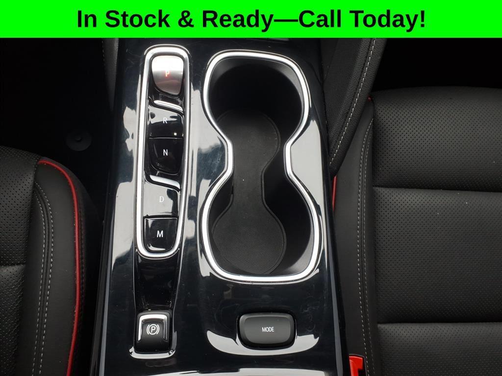 used 2023 Buick Envision car, priced at $29,229