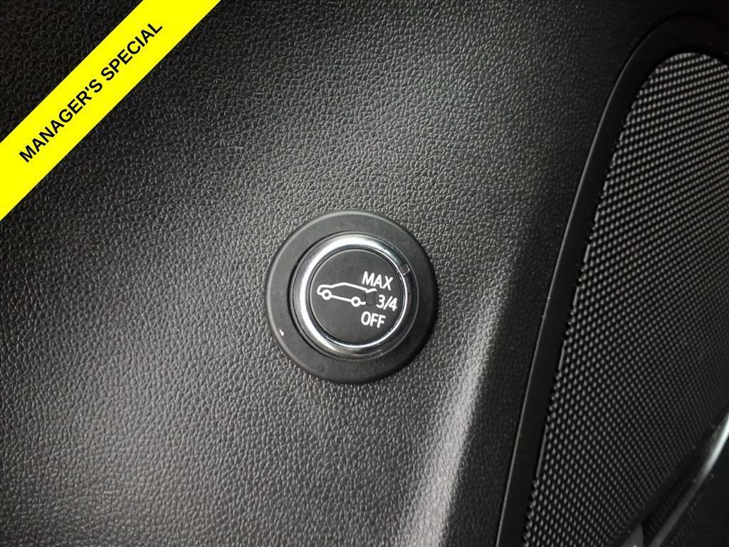 used 2023 Buick Envision car, priced at $28,706