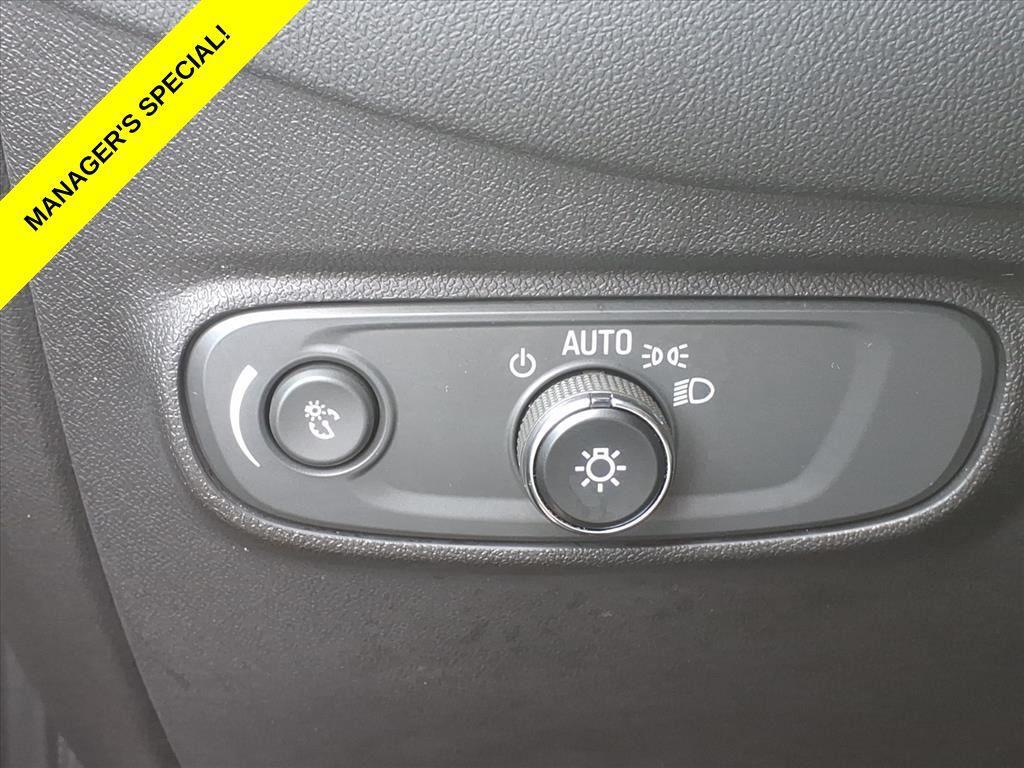 used 2022 Chevrolet Equinox car, priced at $21,911