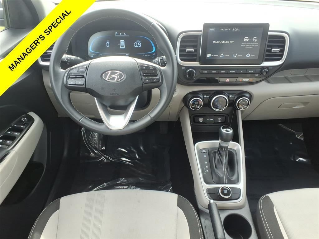 used 2025 Hyundai Venue car, priced at $20,356