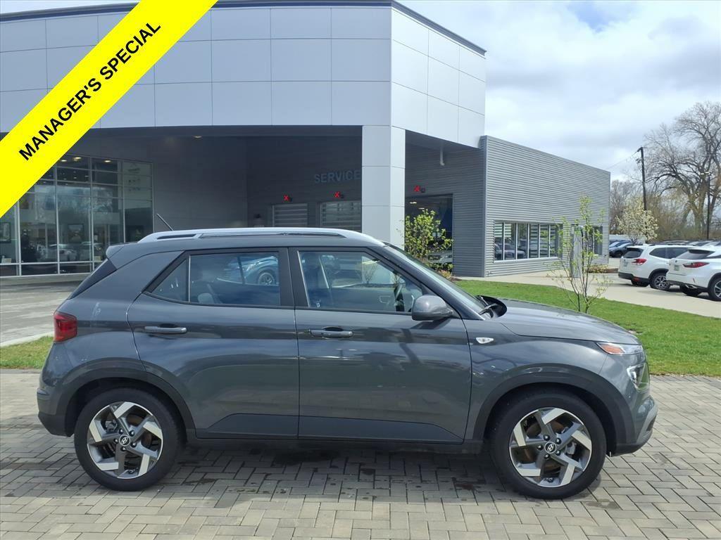 used 2025 Hyundai Venue car, priced at $20,356