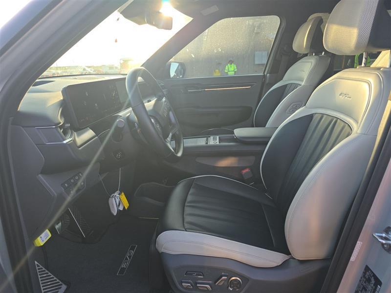 used 2024 Kia EV9 car, priced at $37,995