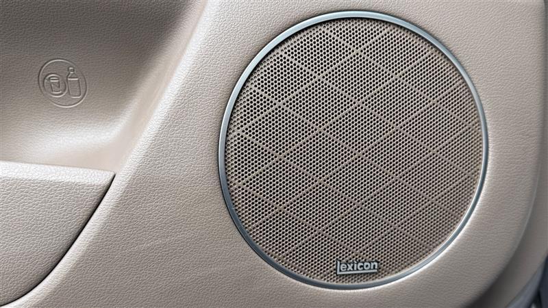 used 2022 Genesis GV80 car, priced at $33,995