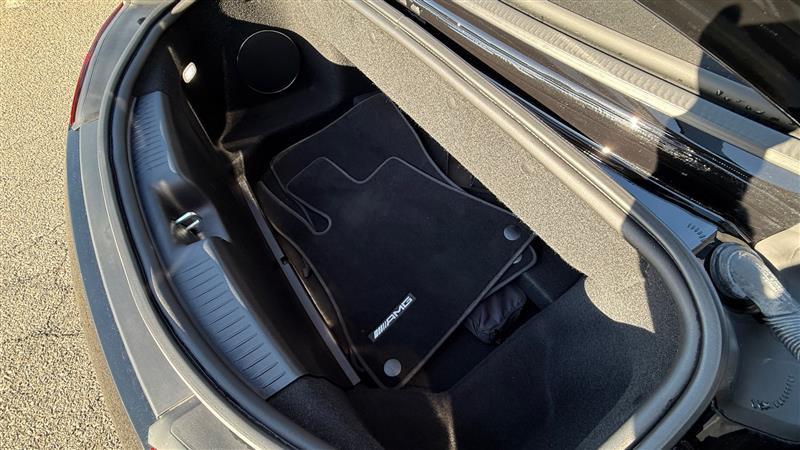 used 2022 Mercedes-Benz AMG SL 63 car, priced at $89,995