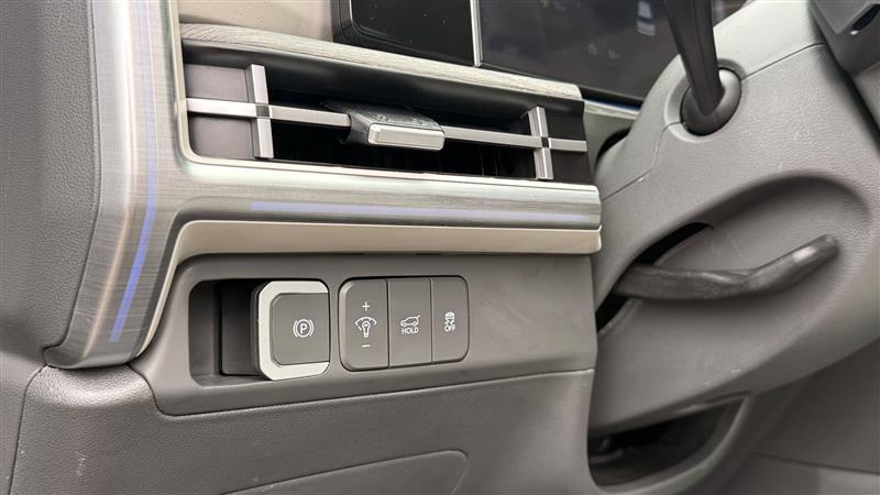 used 2024 Hyundai Santa Fe car, priced at $29,995