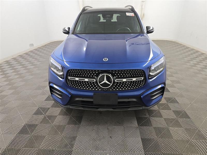 used 2024 Mercedes-Benz GLB 250 car, priced at $29,995