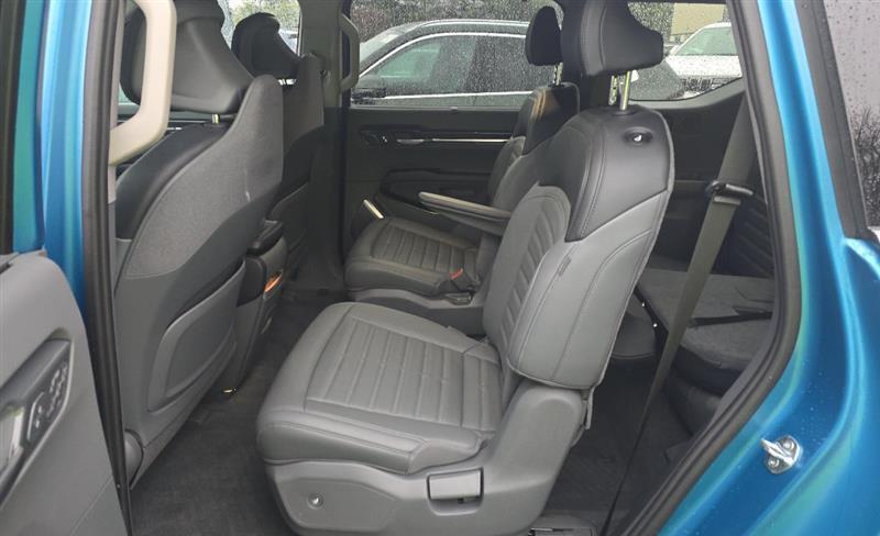 used 2024 Kia EV9 car, priced at $38,995