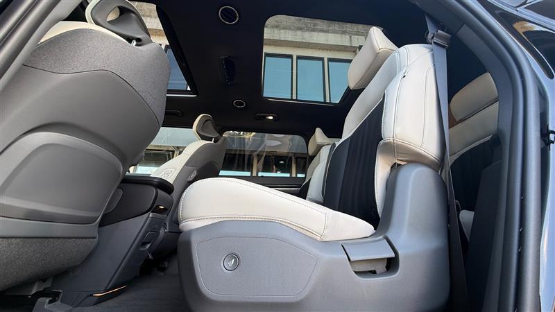 used 2025 Kia EV9 car, priced at $45,995