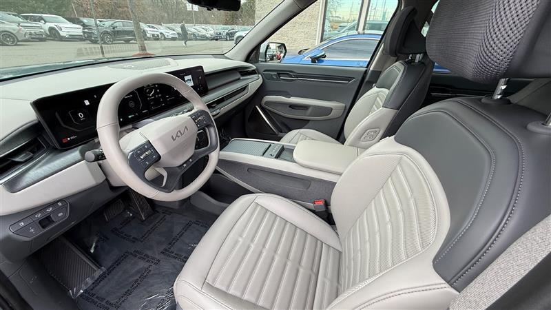 used 2024 Kia EV9 car, priced at $37,995