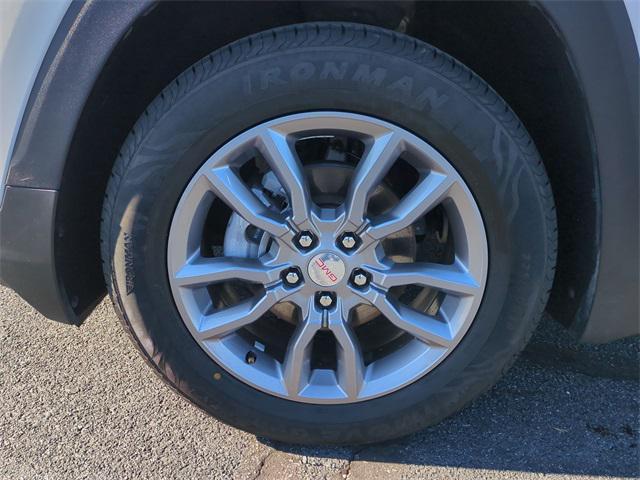 used 2024 GMC Terrain car, priced at $21,999