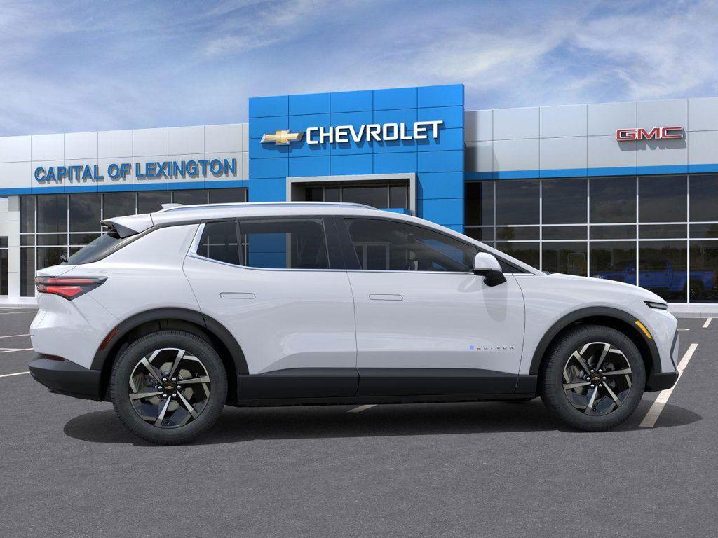 new 2026 Chevrolet Equinox EV car, priced at $38,935