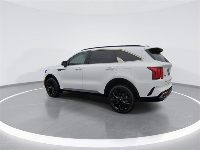 used 2021 Kia Sorento car, priced at $25,328