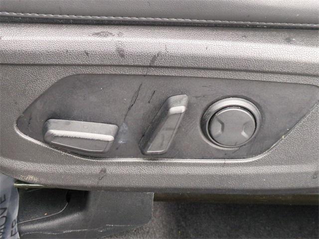 used 2021 Kia Sorento car, priced at $25,328