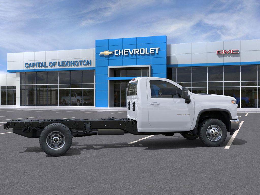 new 2026 Chevrolet Silverado 3500 car, priced at $62,033