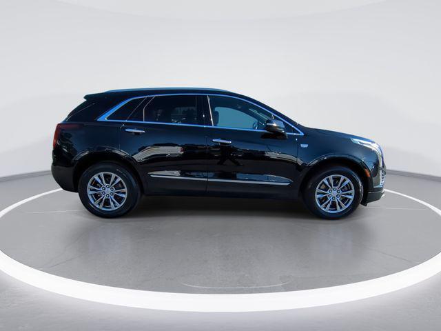 used 2023 Cadillac XT5 car, priced at $28,506