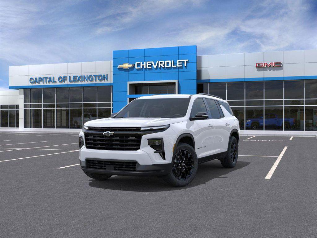 new 2026 Chevrolet Traverse car, priced at $42,700