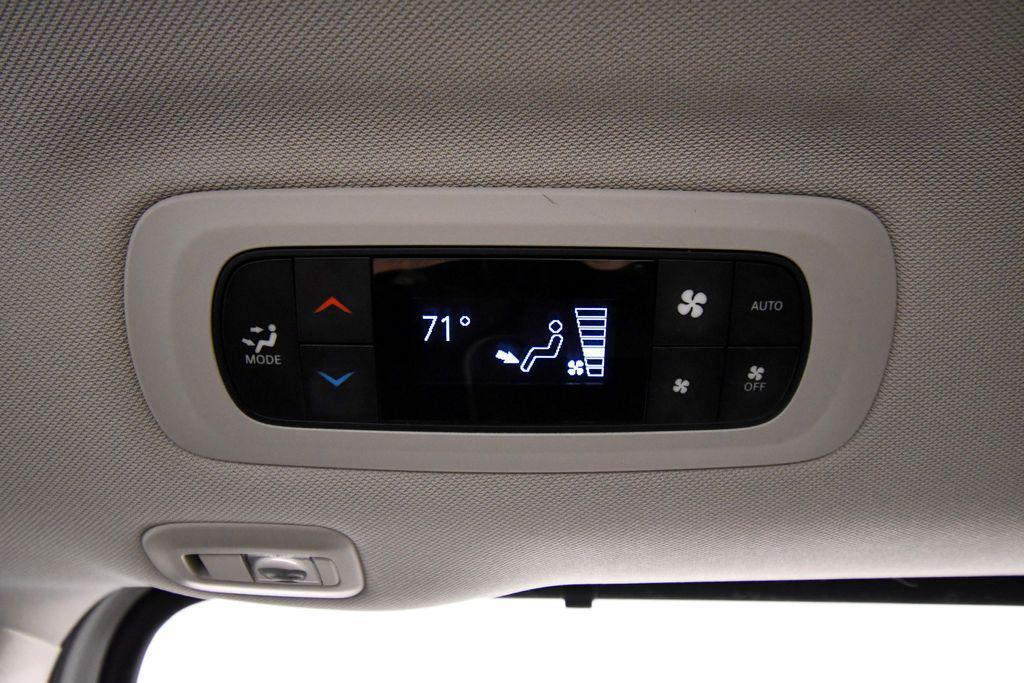 used 2024 Chrysler Pacifica car, priced at $34,565