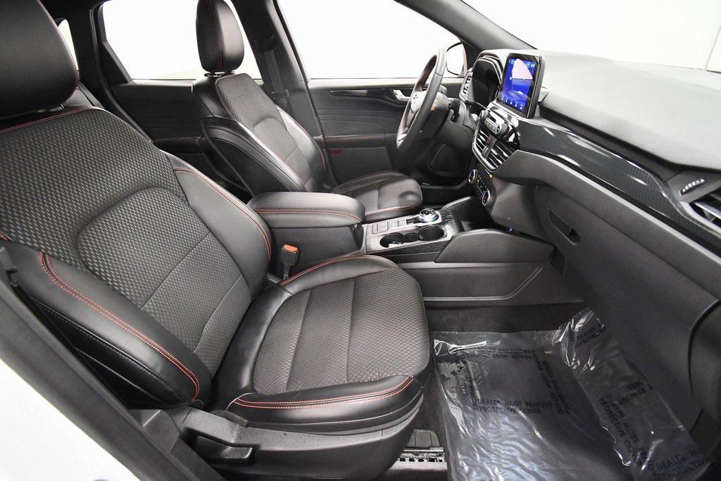 used 2023 Ford Escape car, priced at $21,999