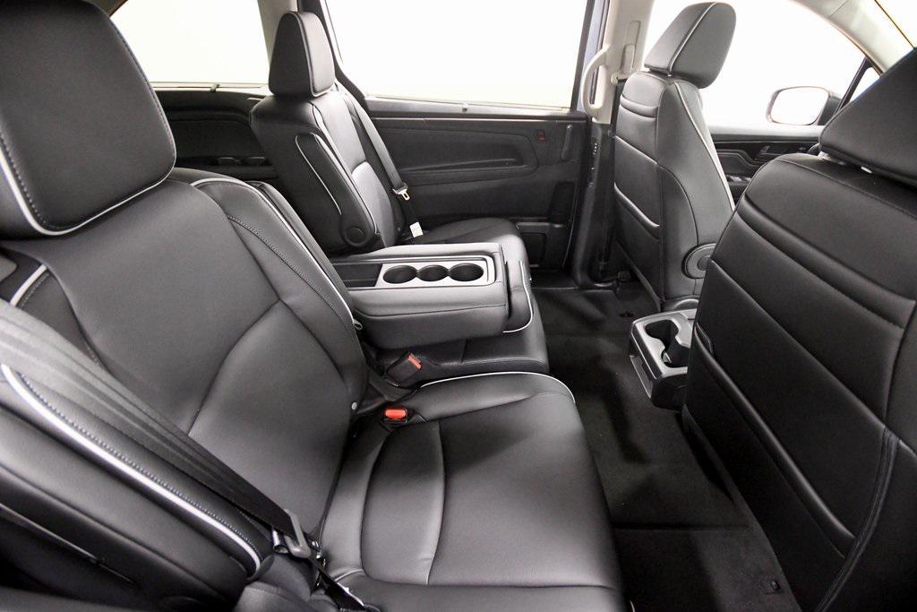 new 2026 Honda Odyssey car, priced at $46,210