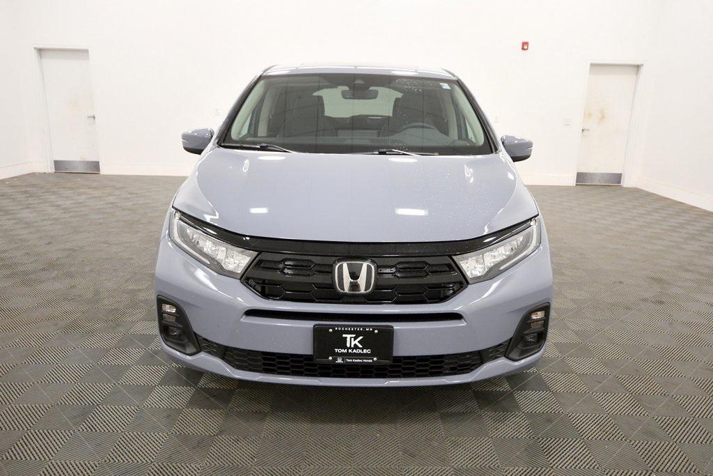 new 2026 Honda Odyssey car, priced at $46,210