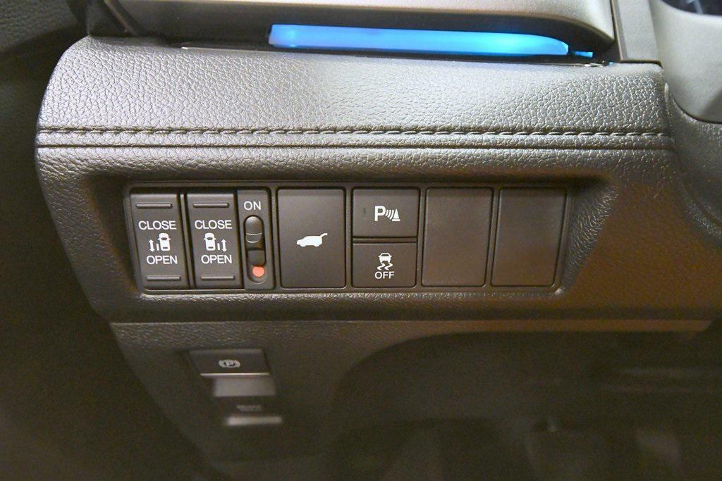 new 2026 Honda Odyssey car, priced at $46,210