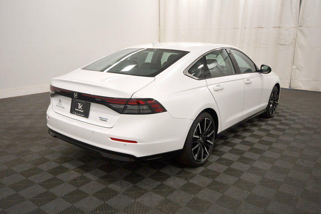 new 2025 Honda Accord Hybrid car, priced at $38,099