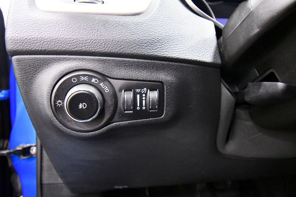 used 2018 Jeep Compass car, priced at $14,345