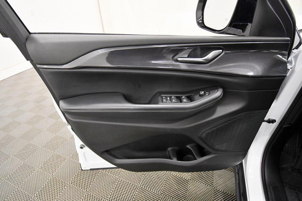 used 2023 Jeep Grand Cherokee L car, priced at $26,249