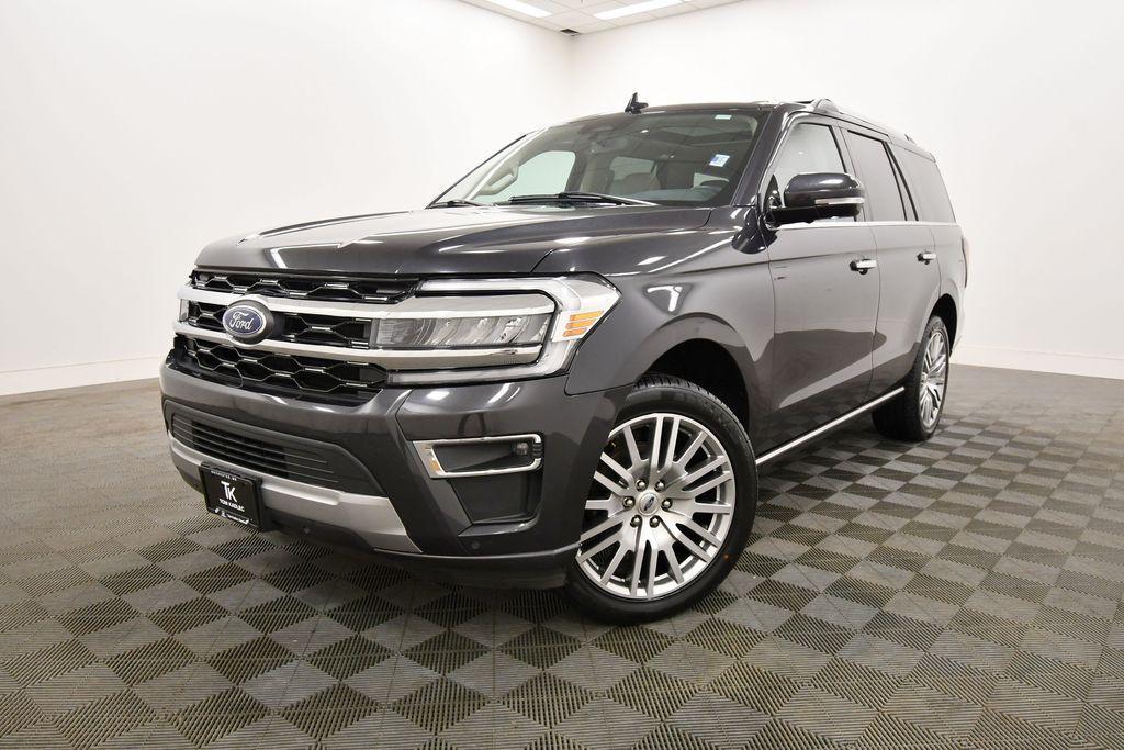 used 2024 Ford Expedition car, priced at $47,500