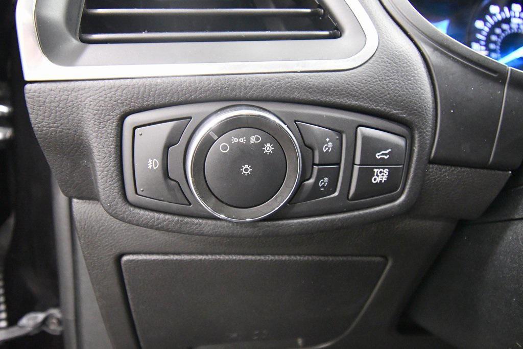 used 2022 Ford Edge car, priced at $27,255