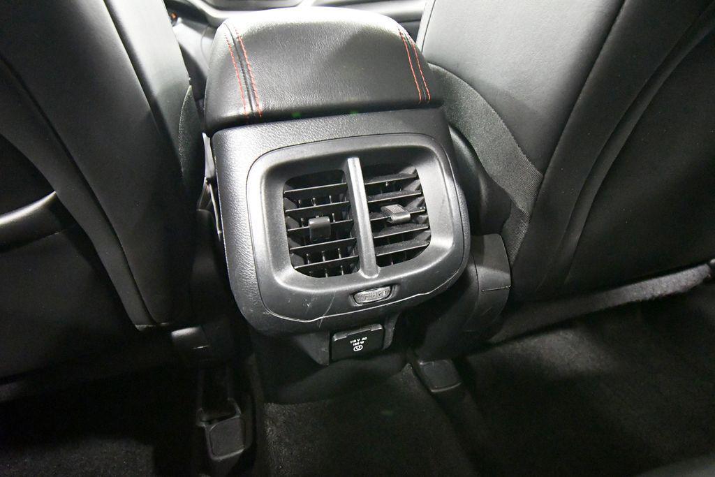 used 2015 Jeep Cherokee car, priced at $10,349
