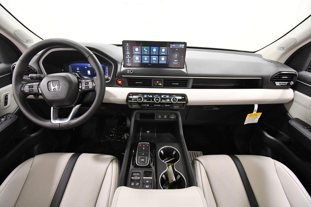 new 2026 Honda Pilot car, priced at $51,999