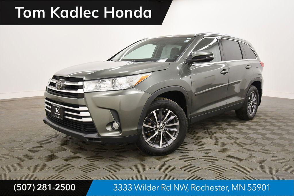 used 2019 Toyota Highlander car, priced at $24,349