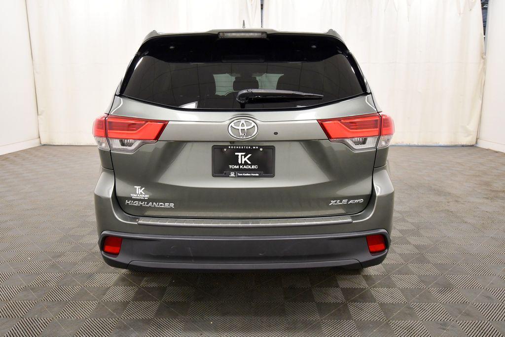 used 2019 Toyota Highlander car, priced at $24,349