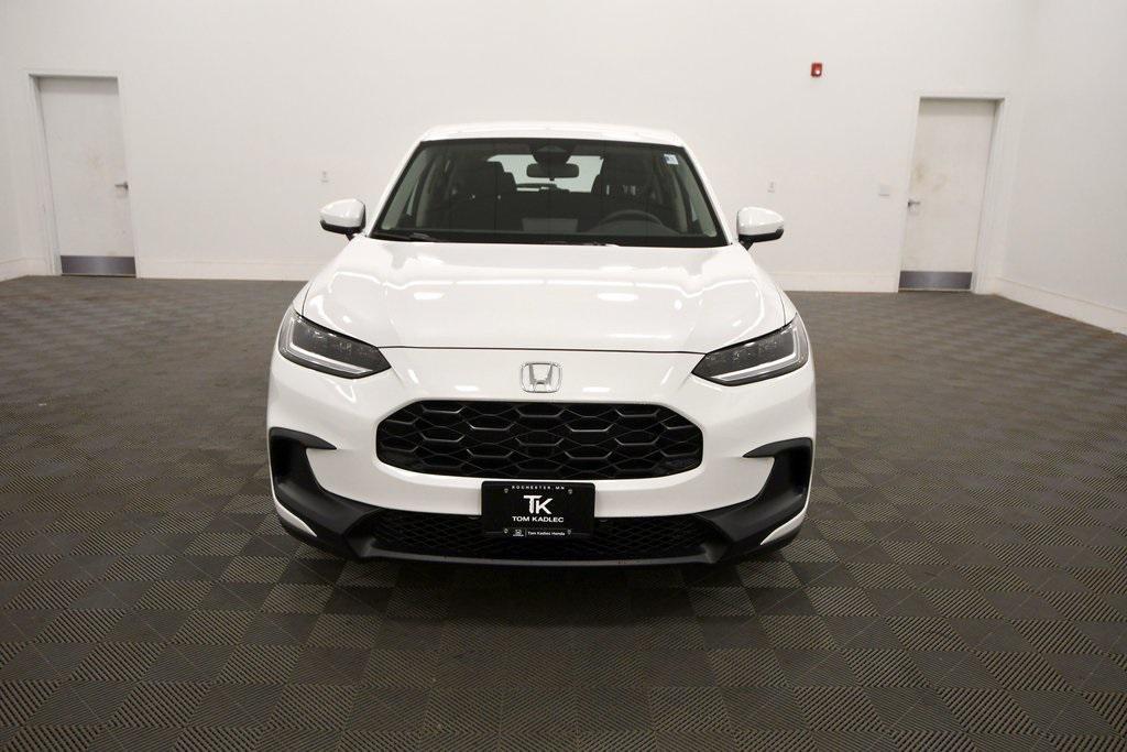 new 2026 Honda HR-V car, priced at $28,421