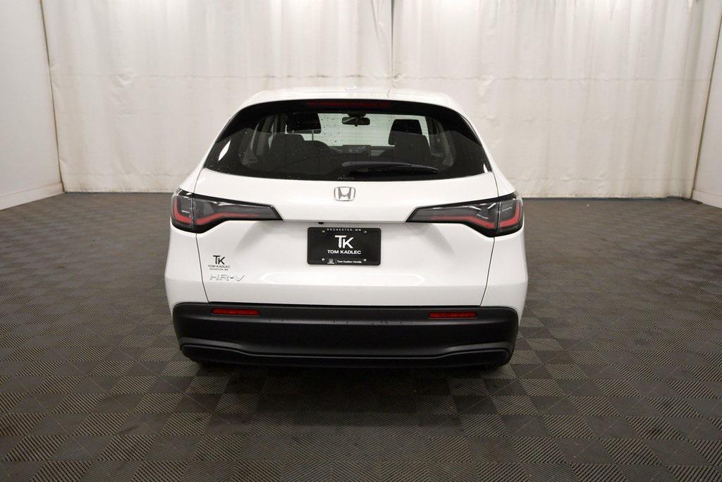 new 2026 Honda HR-V car, priced at $28,421
