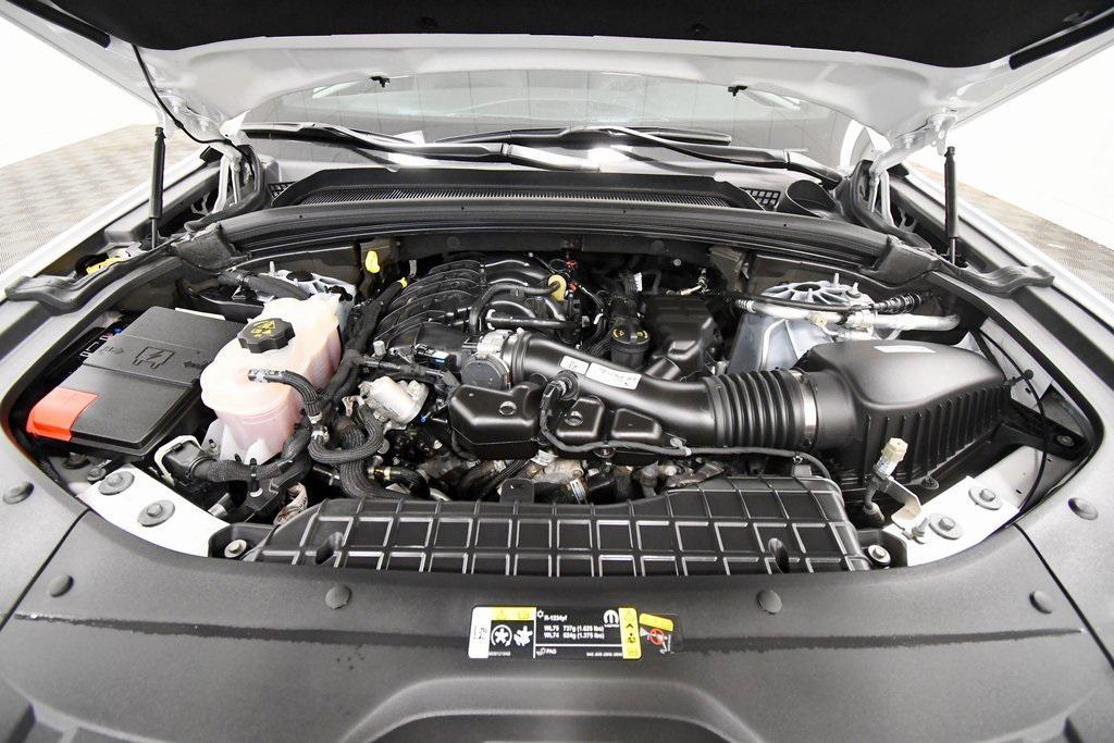 used 2024 Jeep Grand Cherokee car, priced at $27,999