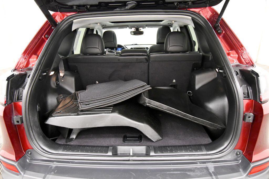 used 2019 Jeep Cherokee car, priced at $18,923