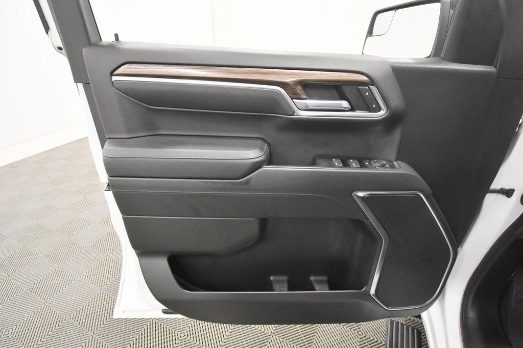 used 2022 Chevrolet Silverado 1500 car, priced at $36,885