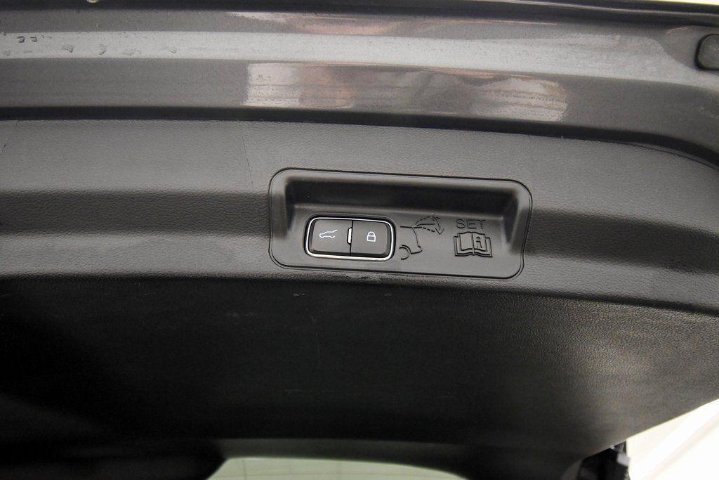 used 2024 Ford Explorer car, priced at $32,495