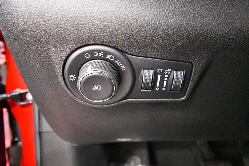 used 2023 Jeep Compass car, priced at $20,429