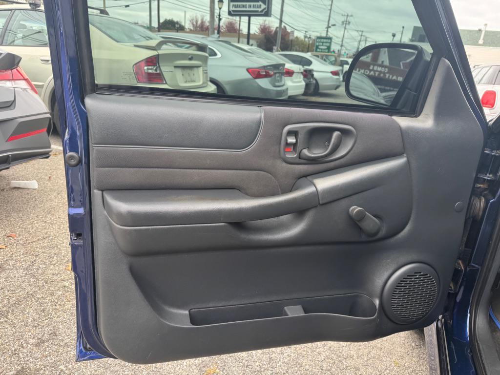 used 2003 Chevrolet S-10 car, priced at $6,295