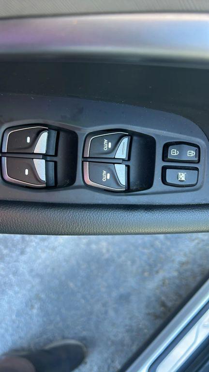 used 2016 Hyundai Santa Fe car, priced at $11,989