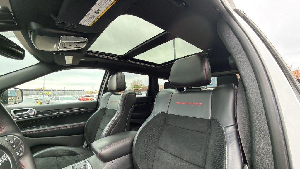 used 2017 Jeep Grand Cherokee car, priced at $18,989