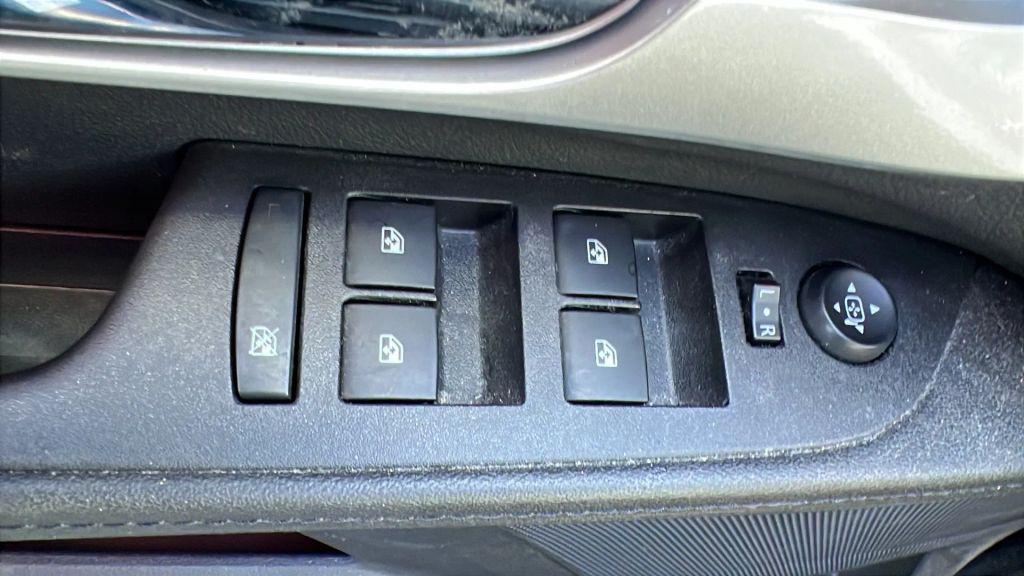 used 2017 Chevrolet Equinox car, priced at $7,699