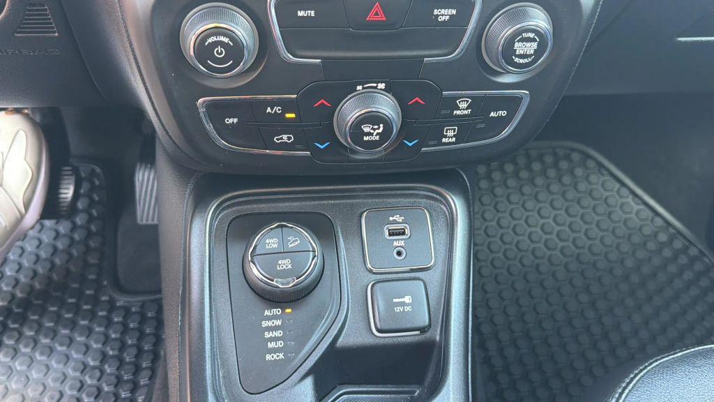 used 2018 Jeep Compass car, priced at $14,399