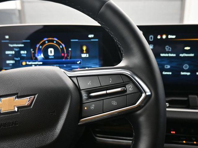 used 2025 Chevrolet Equinox car, priced at $22,982