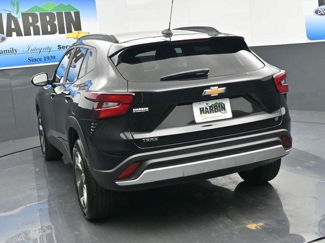 used 2025 Chevrolet Trax car, priced at $19,982